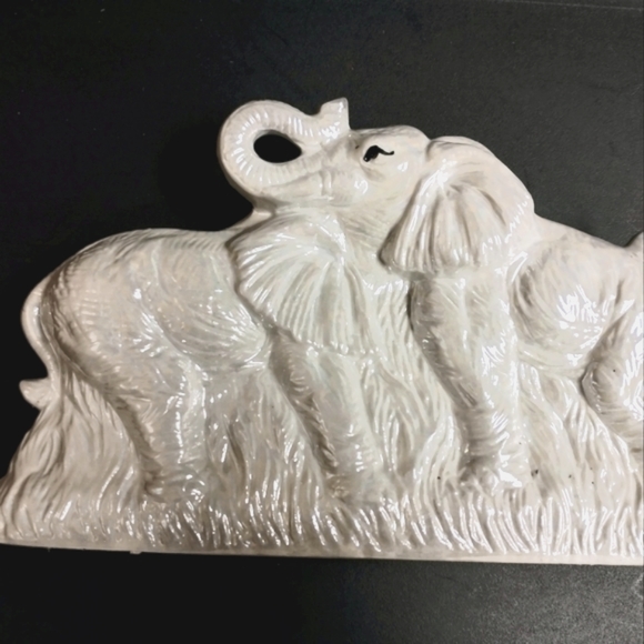 Elephant Family Statue Figure Ceramic - Picture 2 of 6